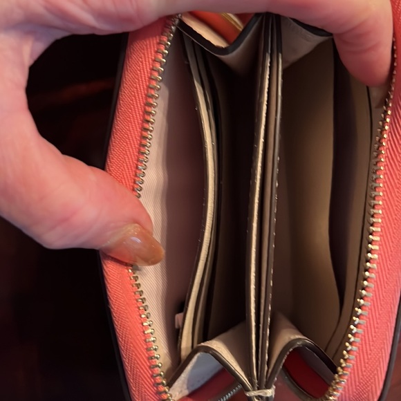 Kate, spade, small, zippered, wallet - Picture 7 of 9